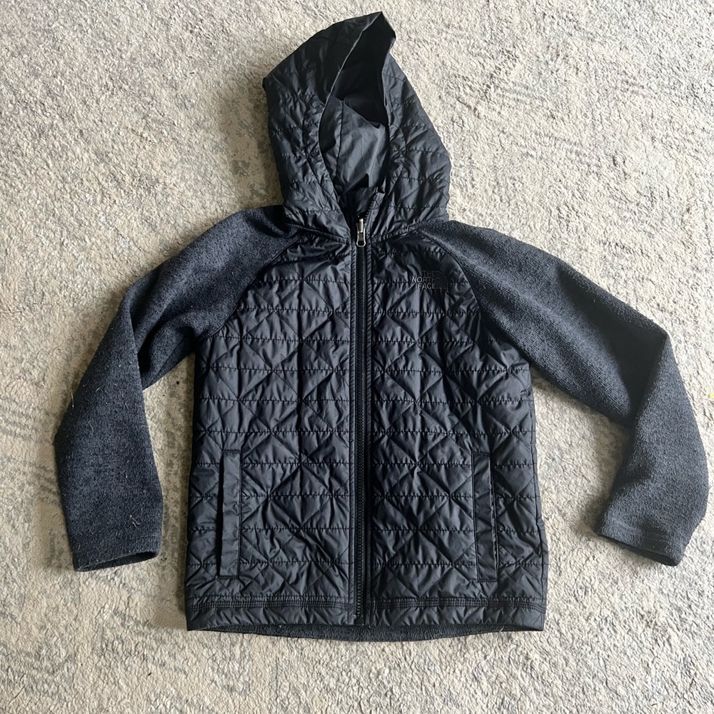 The North Face boys jacket - black and grey - size small